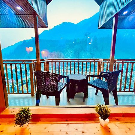 Himalayan Fort Resort, Manali - ! Riverside Property !! Big Lawn With Bonfire !! Best Selling !! Scenic River & Mountais View !! Big Parking !! Luxury Balcony Rooms !! Playing Zone !! Property Of The Year ! M 98160-43600 Esterno foto